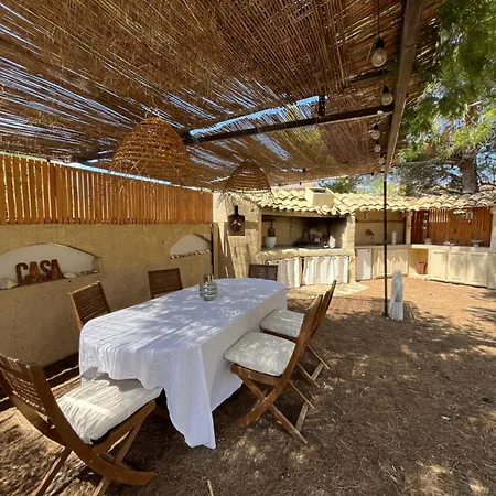 Lescale Holiday home *